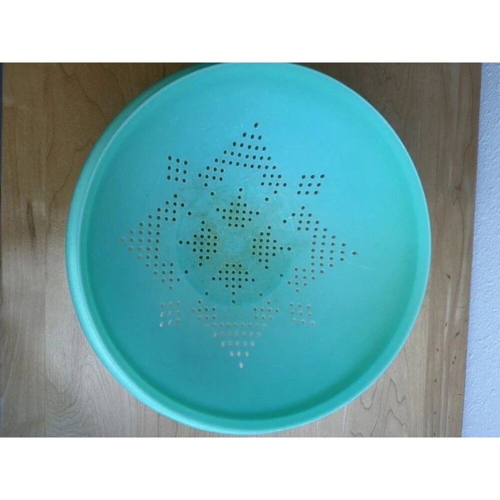 Vintage Tupperware Jadeite Green Colander Strainer Bowl Retro Kitchenware #339